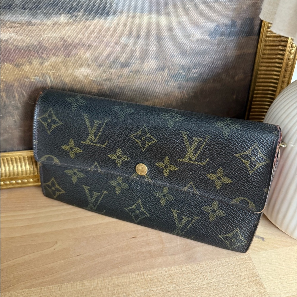 Louis Vuitton Monogram Black and Gold Wallet